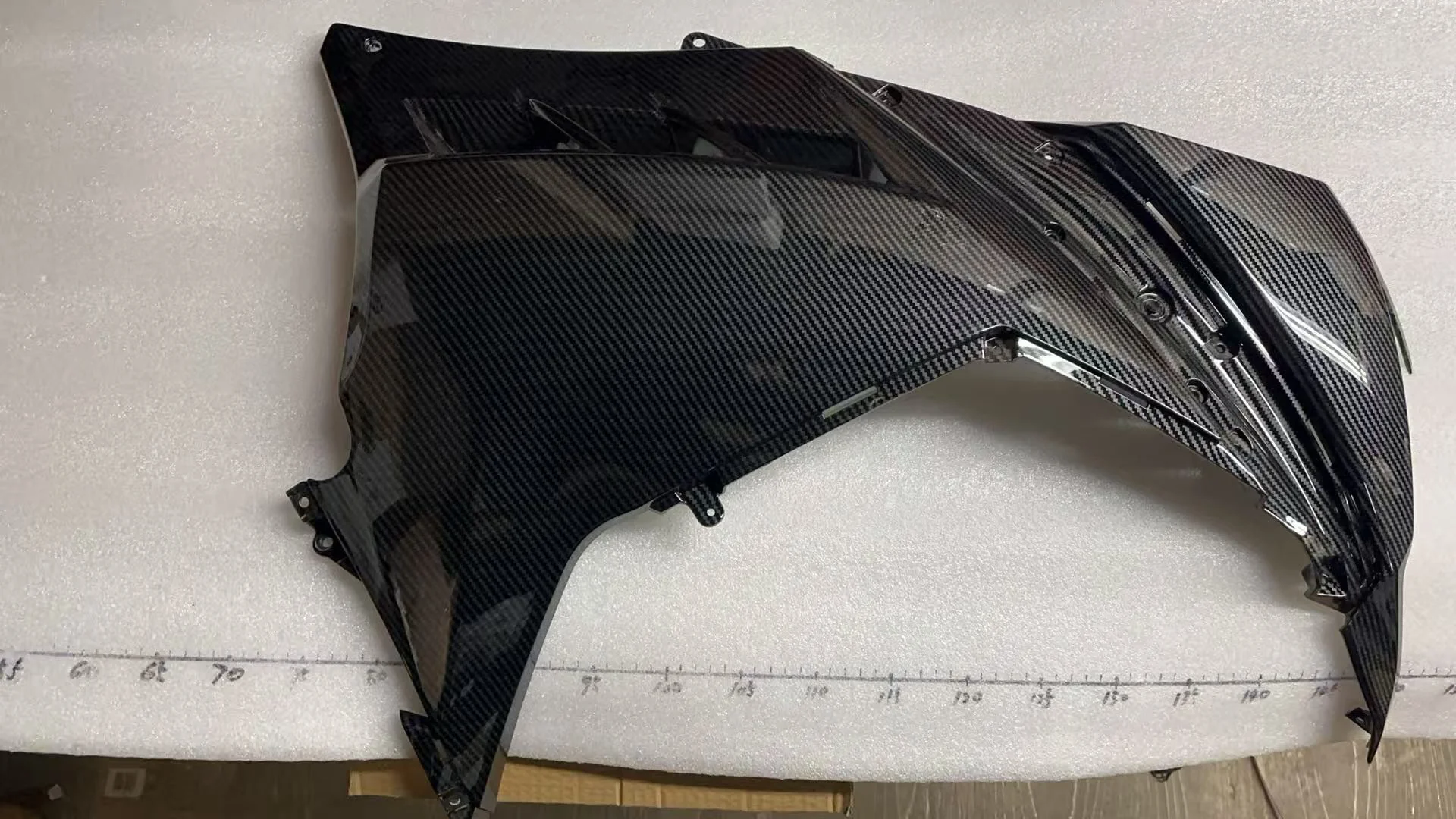 EMMO Zone GTS Right Large coloured Battery Panel Carbon